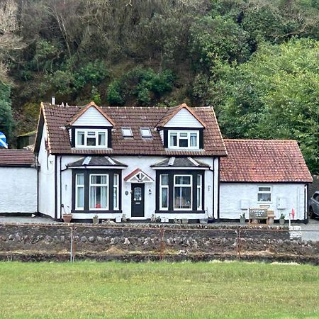 Montague Villa Dunoon Exterior photo