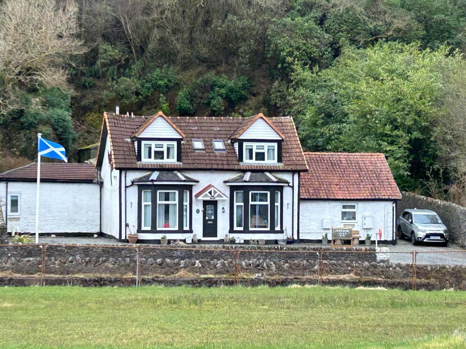 Montague Villa Dunoon Exterior photo